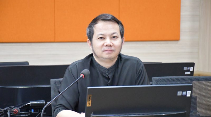 ประชุมคณะอนุกรรมการด้านการพัฒนาท้องถิ่นเพื่อร่วมพิจารณา และเตรียมความพร้อมเกี่ยวกับรูปแบบการนำเสนอผลงาน ด้านการพัฒนาท้องถิ่นรวมถึงแนวทางการจัดกิจกรรมภายในงาน “ราชภัฏเพื่อแผ่นดิน Thailand Local Life EXPO 2027” (189)/2569